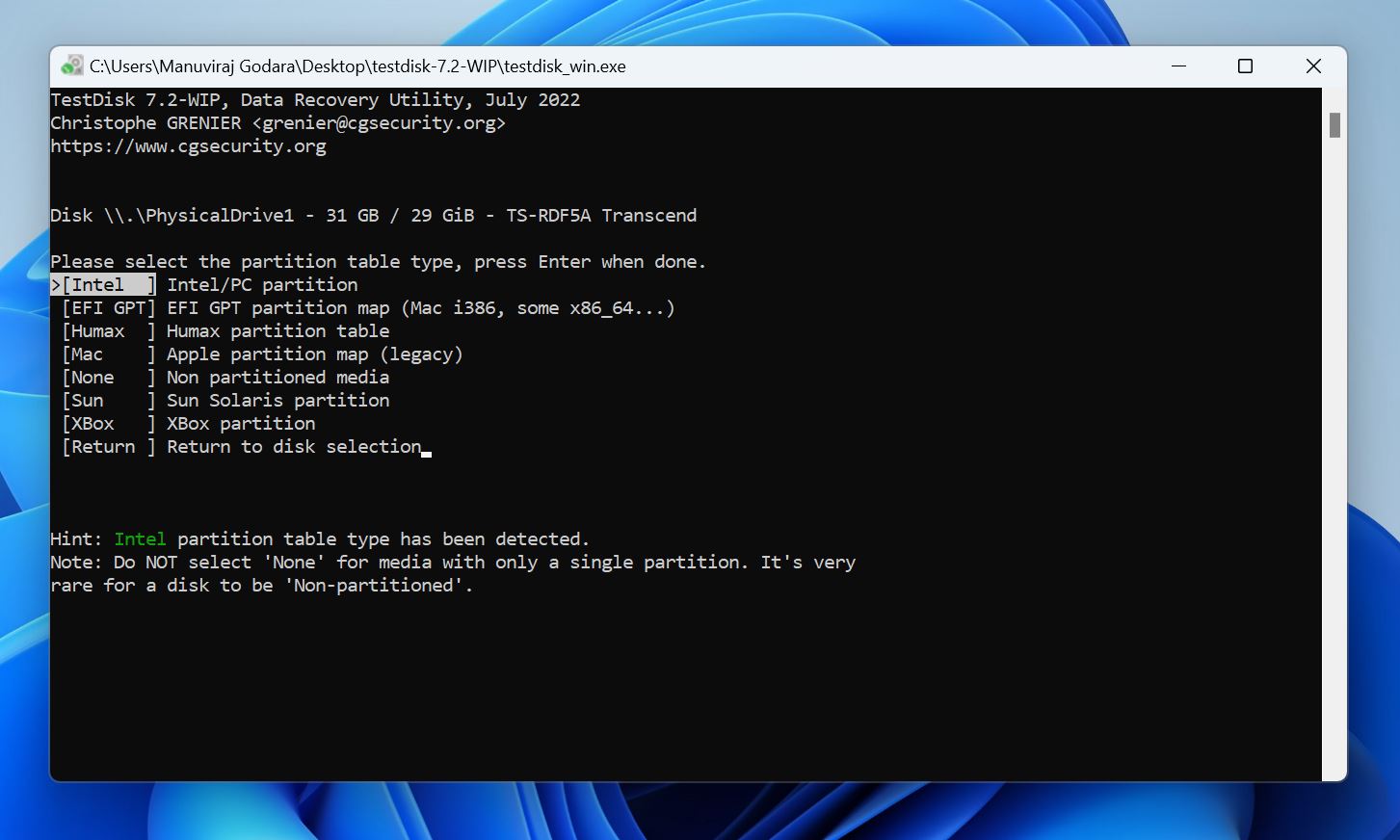 TestDisk window offering a selection of partition table types.